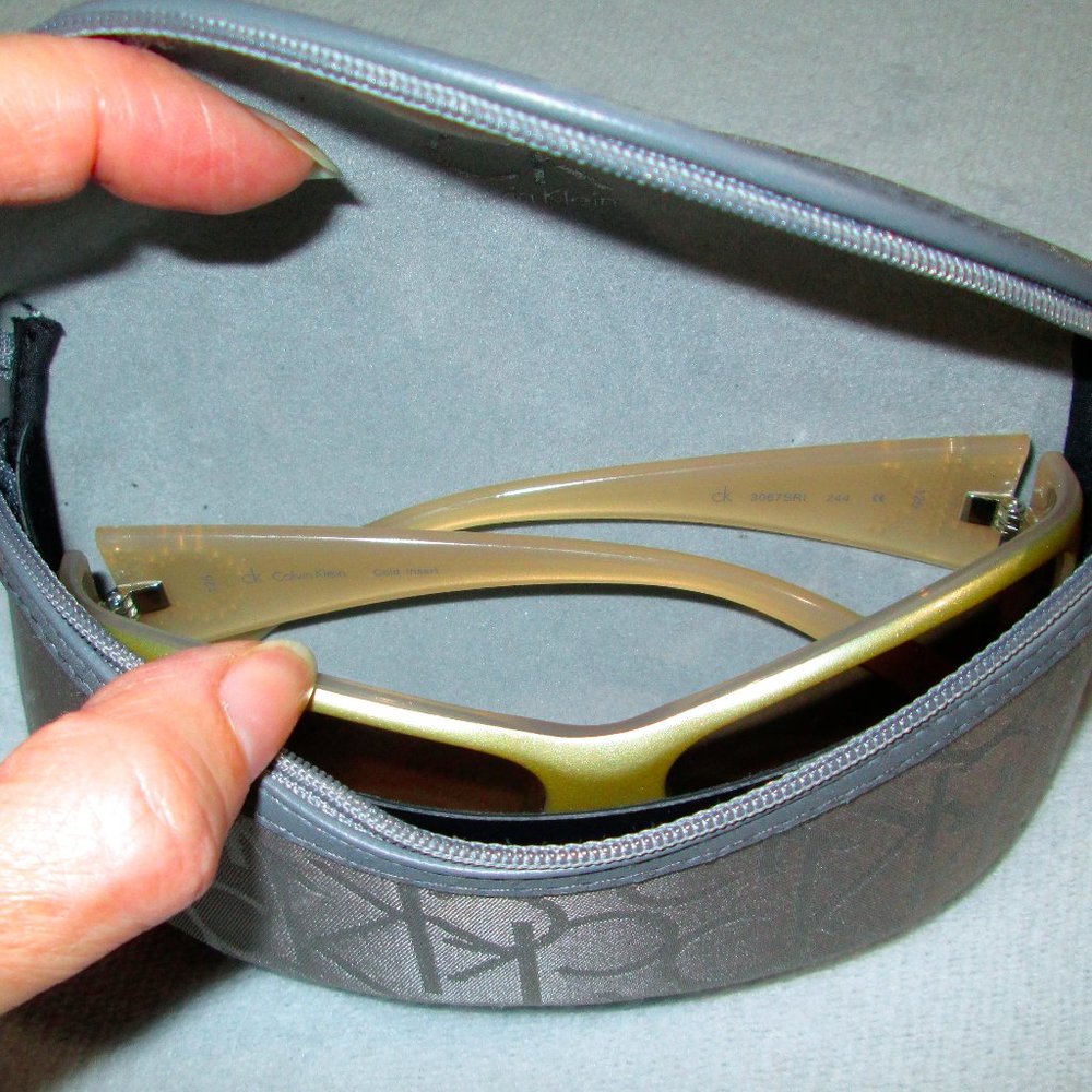 NWOT Calvin Klein Rare Gold Frame Sunglasses ~ CK 😎 - Picture 13 of 16